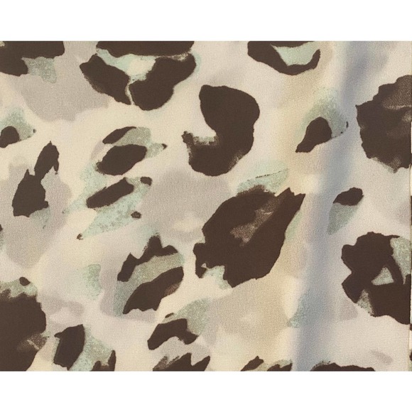 🛍️ Unbranded White Brown Cheetah Print Blouse Women's size 1X - Picture 4 of 8
